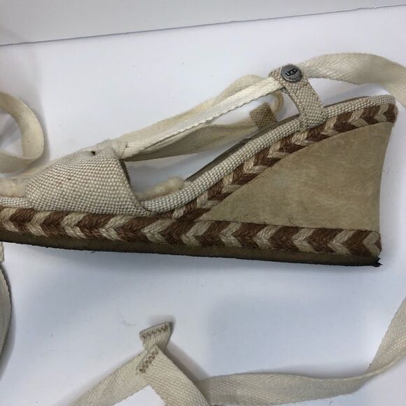 UGG wedge tie up Sherpa lined sandals size 6 - Picture 5 of 12